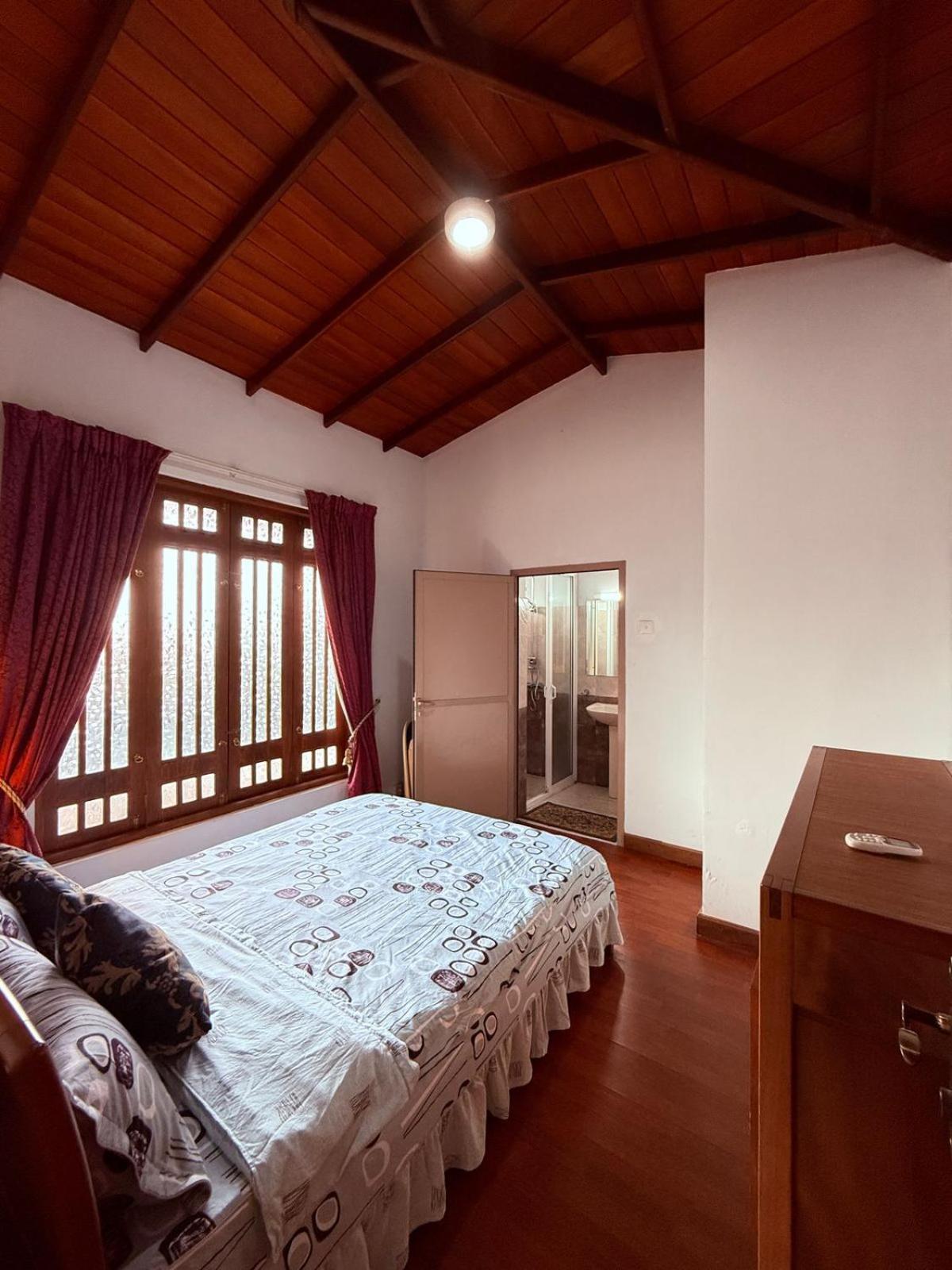 Resident View Homestay 康提 外观 照片