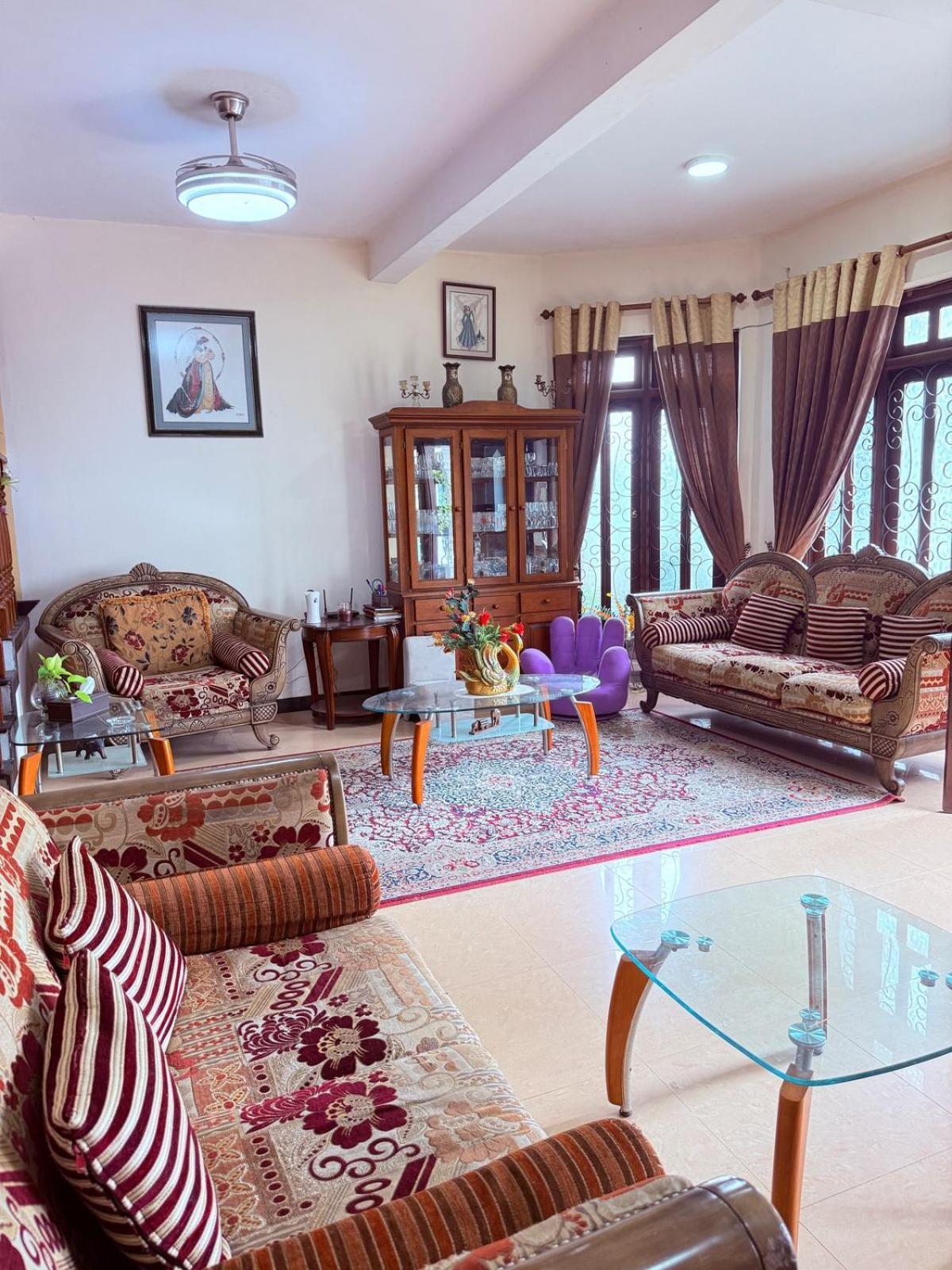 Resident View Homestay 康提 外观 照片