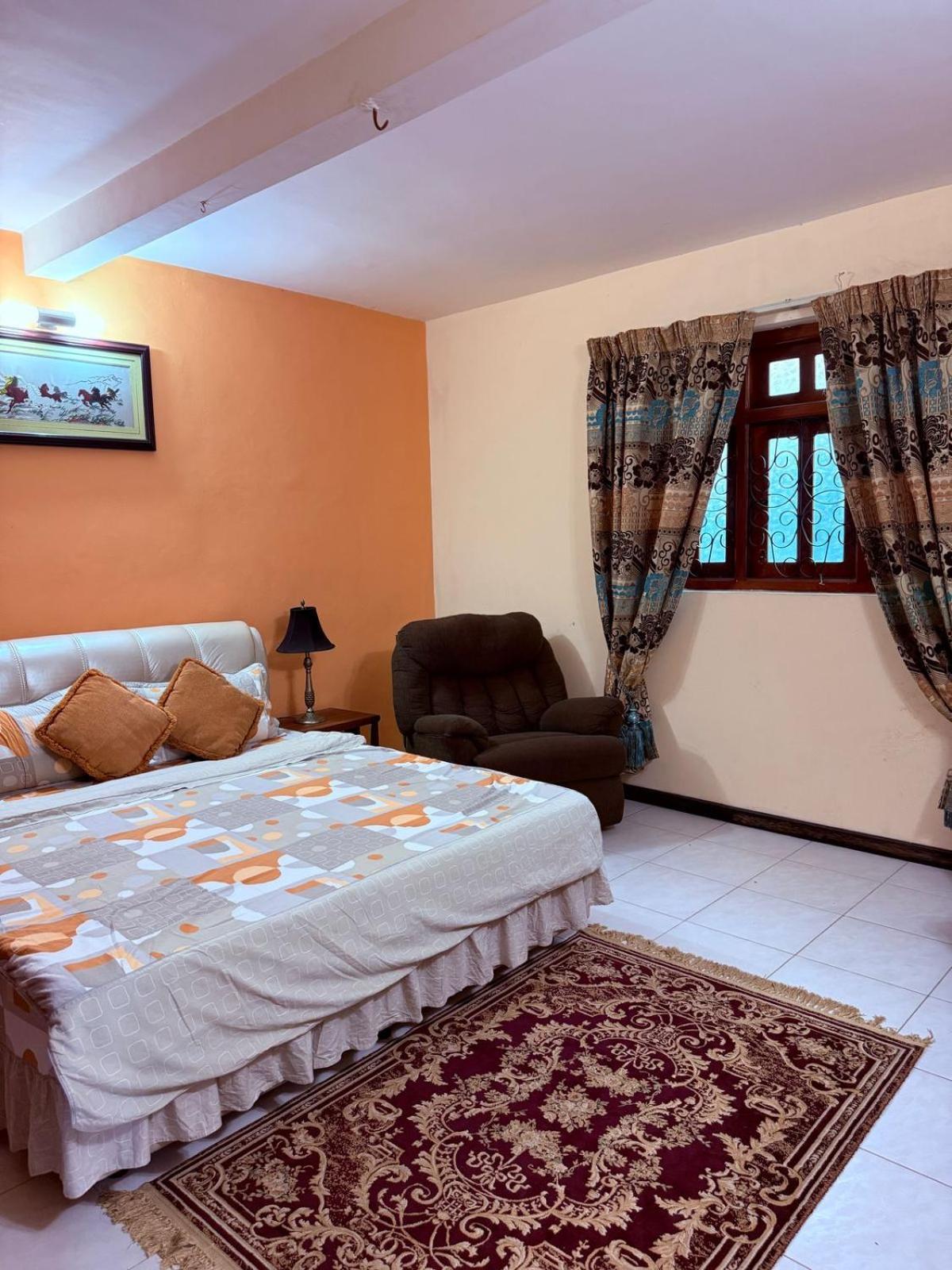 Resident View Homestay 康提 外观 照片